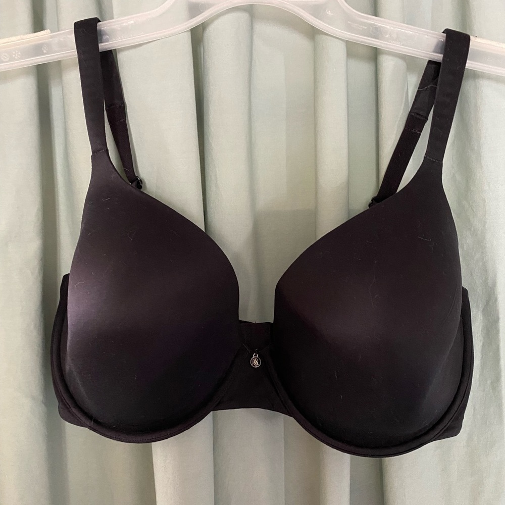 Victoria’s Secret bra black size 36DDD